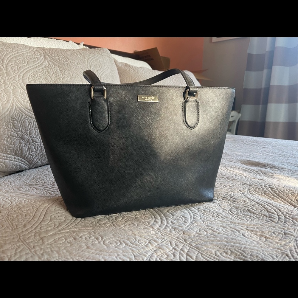 EUC Authentic Kate Spade tote